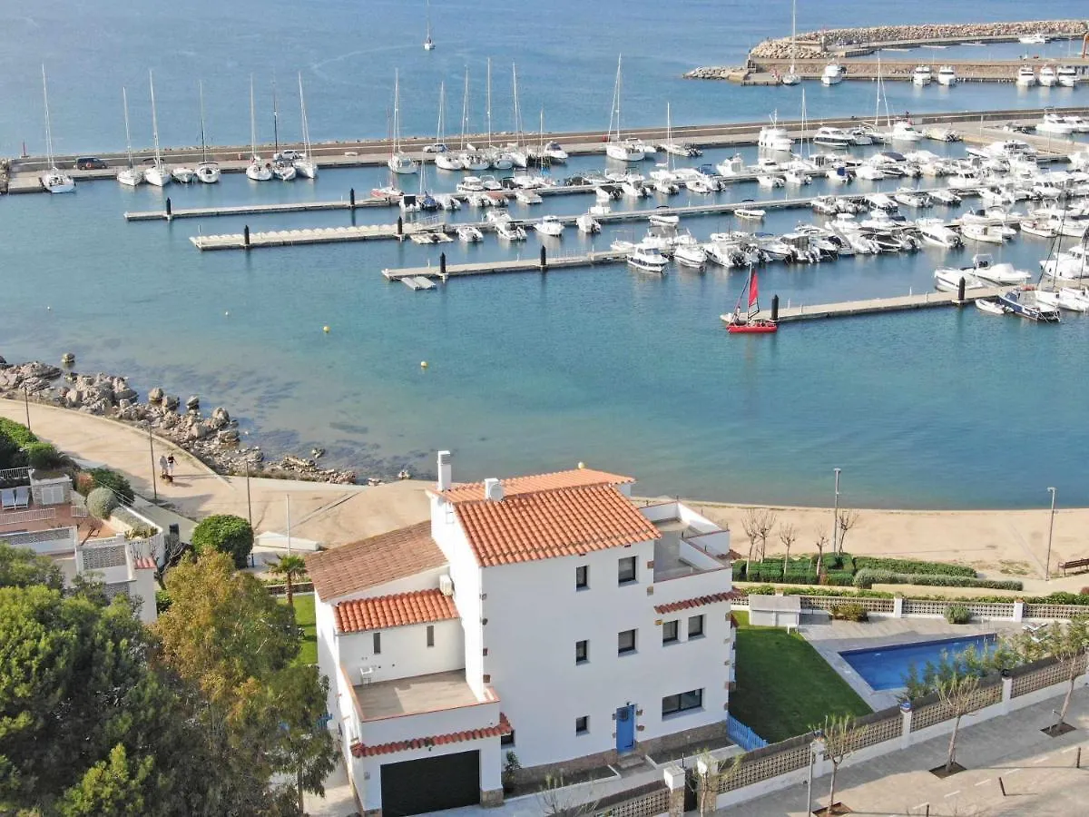 Villa Sophie Alt Standing Frente Al Club Nautico Girona 0*,