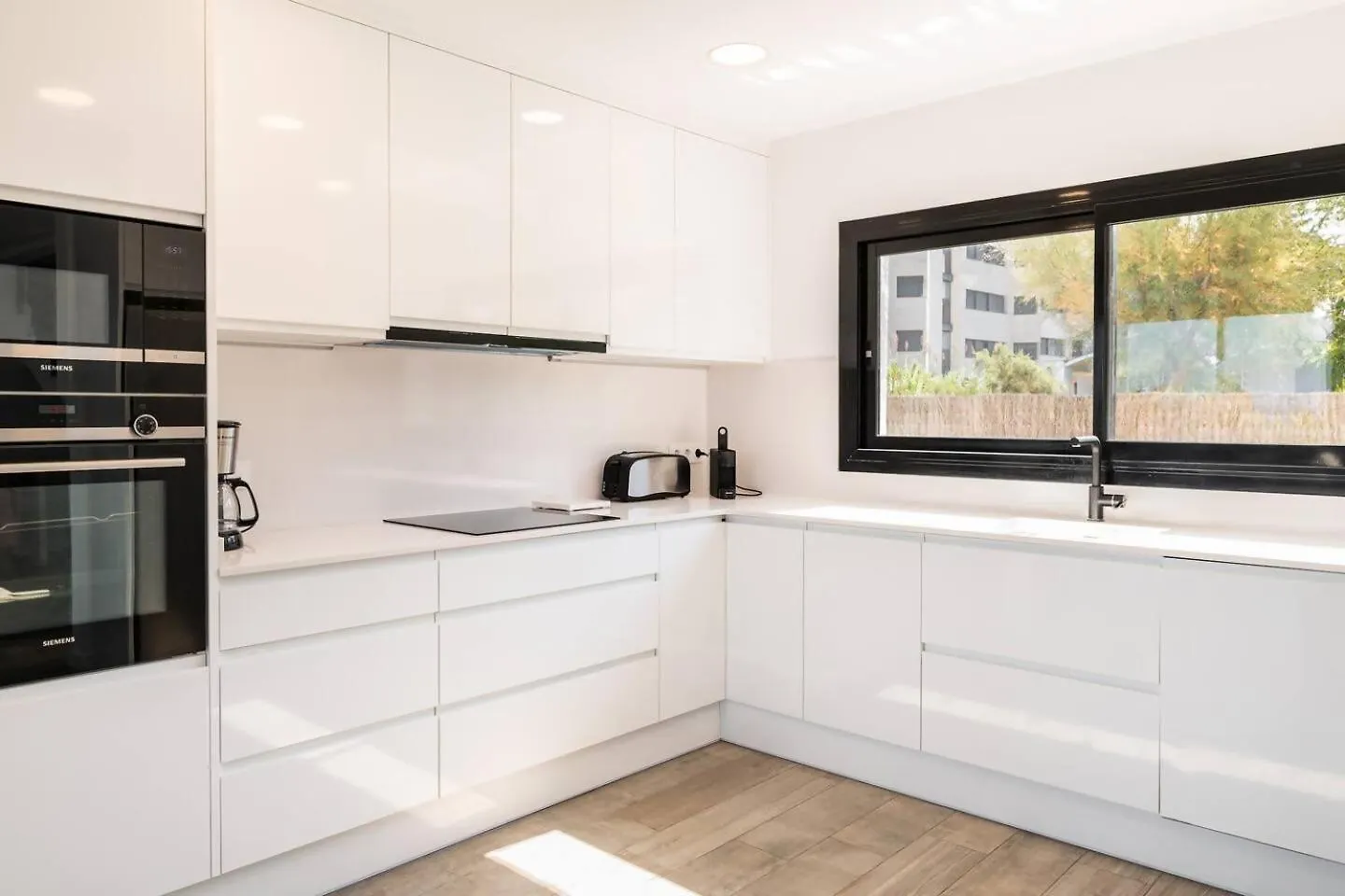 Villa Sophie Alt Standing Frente Al Club Nautico Girona